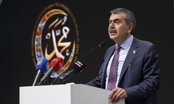 Bakan Tekin, 'Peygamberimiz Temalı Yapay Zeka ile Dijital İçerik Geliştirme Projesi'nin ödül töreninde konuştu: