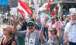 Filistin ve Lübnan'a saldırılarını sürdüren İsrail, İsveç'te protesto edildi