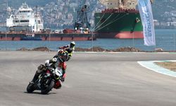 Türkiye Süpermoto ve Motomini Şampiyonası'nın 3. ayak yarışları Kocaeli'de sürüyor