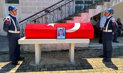 Afyonkarahisar'daki trafik kazasında ölen uzman çavuş, Uşak'ta toprağa verildi