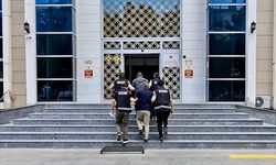 Kırşehir'de tapu işlemlerinde rüşvet aldıkları iddiasıyla 2 zanlı tutuklandı