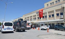 Muş'ta devrilen traktörün römorkundaki 1 kişi öldü, 23 kişi yaralandı