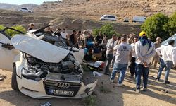 Şırnak'ta otomobilin şarampole devrildiği kazada 4 kişi ağır yaralandı