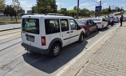 Eskişehir'de 3 aracın karıştığı zincirleme trafik kazası ucuz atlatıldı