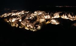 Kapadokya gün batımından sonra da mest ediyor