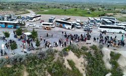 Kapadokya'da sıcak hava balonları olumsuz hava şartları nedeniyle havalanamadı