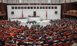 TBMM'de Cumhurbaşkanlığı tezkeresi ile emekli aylığına yönelik düzenlemeyi de içeren kanun teklifi görüşülecek