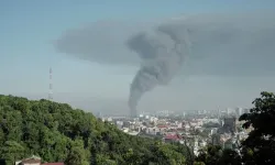 Kiev Belediye Başkanı Kliçko, kente yapılan saldırıda hayatını kaybedenlerin sayısının 30'a çıktığını açıkladı