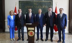 Milli Eğitim Bakanı Yusuf Tekin, İzmir'de ziyaretlerde bulundu