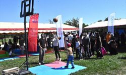 Van'da özel gereksinimli çocuklar 'Gençlik ve Spor Festivali'nde eğlendi