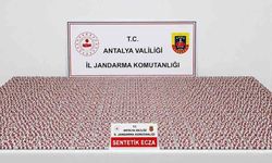 Antalya'da depoda 5 bin 865 adet uyuşturucu hap ele geçirildi