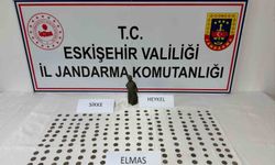 Jandarma tarihi eser değerinde 1 elmas, 1 heykel ve 194 bronz sikke ele geçirdi, şüpheli tutuklandı