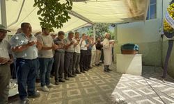 Kıbrıs Gazisi Ahmet Bacınak İzmir'de son yolculuğuna uğurlandı