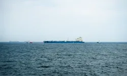 Irak, İran'dan petrolünü Hürmüz Boğazı üzerinden ihraç etmek için "özel statü" talep etti