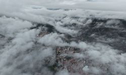 Artvin'i kaplayan sis bulutu havadan görüntülendi