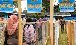 Filipinler'in güneyinde Moro halkı, özerklik sonrası bölgede ilk kez sandık başına gitti