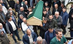 Trabzon'da toprak altında kalarak hayatını kaybeden kişinin cenazesi defnedildi