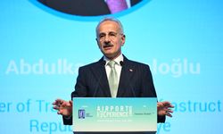 Ulaştırma ve Altyapı Bakanı Uraloğlu, Dünya Havalimanları Deneyim Zirvesi 2026'da konuştu: