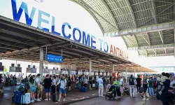 Türkiye'ye 8 ayda en fazla yabancı ziyaretçi Rusya ve Almanya'dan geldi