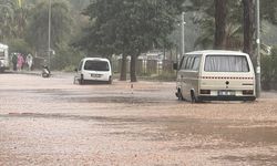 Antalya'da sağanak etkili oldu