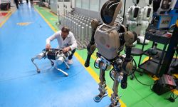 Konya'da geliştirilen insansı robot AKINCI-5 seri üretim aşamasında