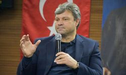 Teknik direktör Ertuğrul Sağlam, Gümüşhane'de öğrencilerle buluştu