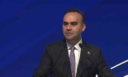 Bakan Kacır:'Türkiye coğrafi konumuyla, nitelikli insan kaynağıyla eşsiz bir merkezdir'