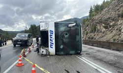 Burdur'da 1 kişinin öldüğü ve 8 kişinin yaralandığı otobüs kazasında sürücü tutuklandı