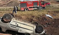 Siirt'te otomobil takla attı, aynı aileden 5 yaralı