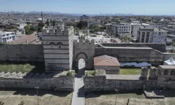 Fetihte topların hedefi olan Topkapı 1500 yıldır İstanbul'un tarihini taşıyor