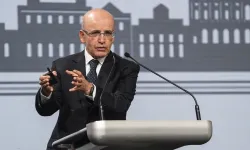 Bakan Şimşek: Türkiye'nin borçluluk düzeyinin düşük olması ekonomik şoklara karşı dayanıklılığını artırıyor