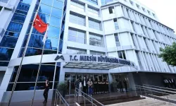 Mersin'deki yolsuzluk soruşturmasında Vahap Seçer ve 2 belediye başkanı tutuklandı