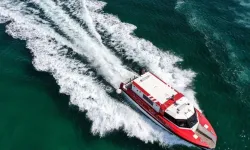 Hava ve deniz ambulanslarıyla 121 bin 832 vatandaşa sağlık hizmeti sunuldu