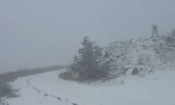 Başkentte mevsimin ilk karı Işık Dağı'na yağdı