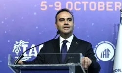 Bakan Kacır: Hedefimiz ulusal hibrit itki teknolojimizi kullanarak 2027'de Ay'a ulaşmak
