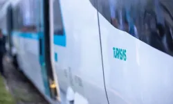 Bakan Uraloğlu, Milli Hızlı Tren'in ikinci setinde üretim çalışmalarının sürdüğünü bildirdi