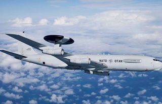 NATO, kuzeyde Rusya yakınına AWACS uçakları konuşlandırıyor