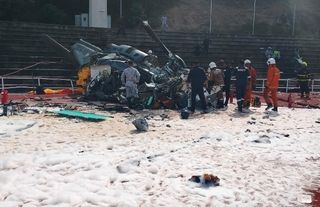 Malezya'da 2 askeri helikopterin çarpışması sonucu 10 kişi öldü