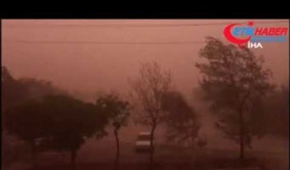 Ankara’nın Polatlı ilçesindeki toz fırtınası ilçeyi karanlığa bürüdü