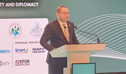 MHP’li Topsakal: İnsanlığı felaketten kurtaracak çare, irfan sahibi ve merhametli insanlarda