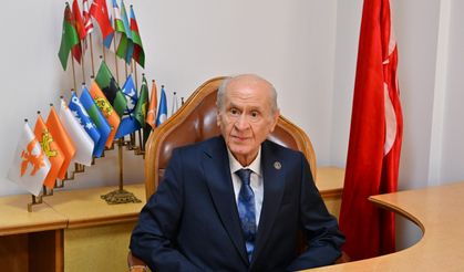 MHP Lideri Bahçeli: Türk milletini yok etmeye çalışanların ensesinde bozkurtun nefesini hissettirmeye yeminliyiz