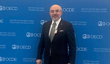 MHP’li Karakaya OECD Toplantıları kapsamında Paris'te temaslarda bulundu