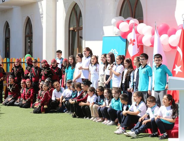 Gürcistan'da 23 Nisan Ulusal Egemenlik ve Çocuk Bayramı kutlandı