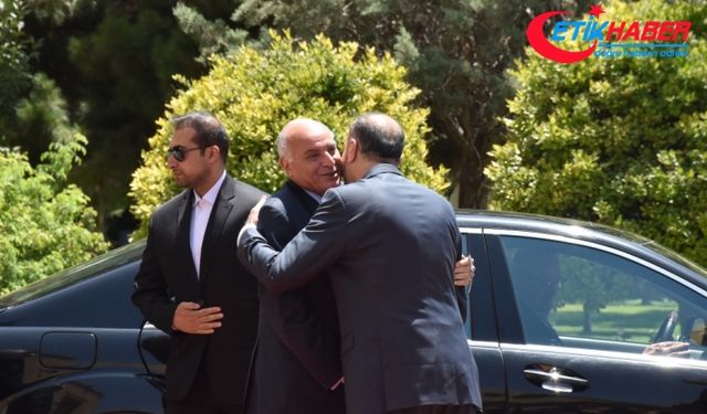 İran ve Cezayir Dışişleri Bakanları “bölgesel gelişmeler ve ikili ilişkileri“ görüştü