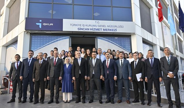 Çalışma ve Sosyal Güvenlik Bakanı Işıkhan, Ankara'da ziyaretlerde bulundu