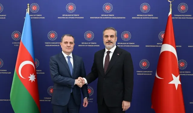 Dışişleri Bakanı Fidan New York'ta Azerbaycanlı mevkidaşı Bayramov ile bir araya geldi