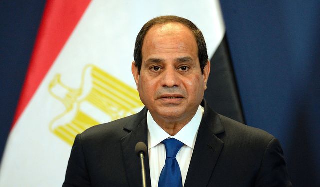 Mısır Cumhurbaşkanı Sisi, Fransa Dışişleri Bakanı Colonna ile “ikili ilişkileri” görüştü