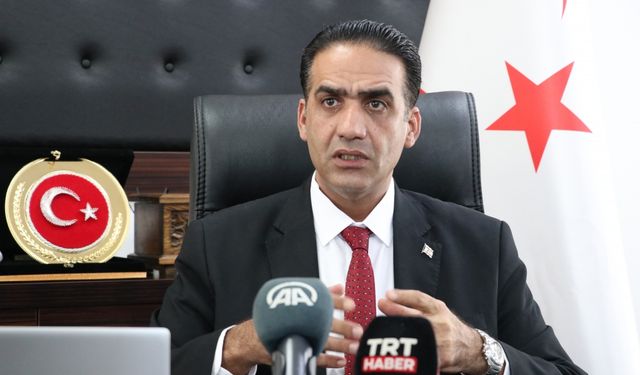 KKTC Çalışma ve Sosyal Güvenlik Bakanı Gardiyanoğlu "sahte reçete operasyonunu" değerlendirdi: