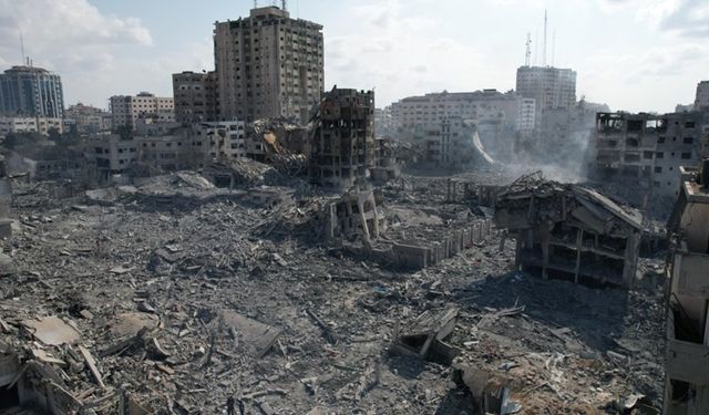 Hamas: İsrail'in Refah'ta gerçekleştirdiği katliam soykırım savaşının devamıdır
