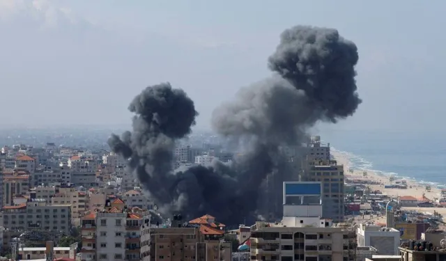 İsrail'in saldırılarında Gazze'de ölenlerin sayısı 830'a yükseldi
